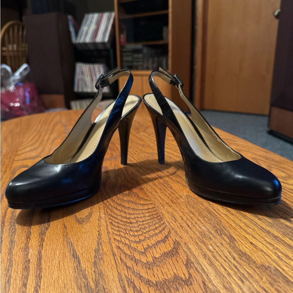 Nine West Black Leather Sling Back Heels - Picture 2 of 12